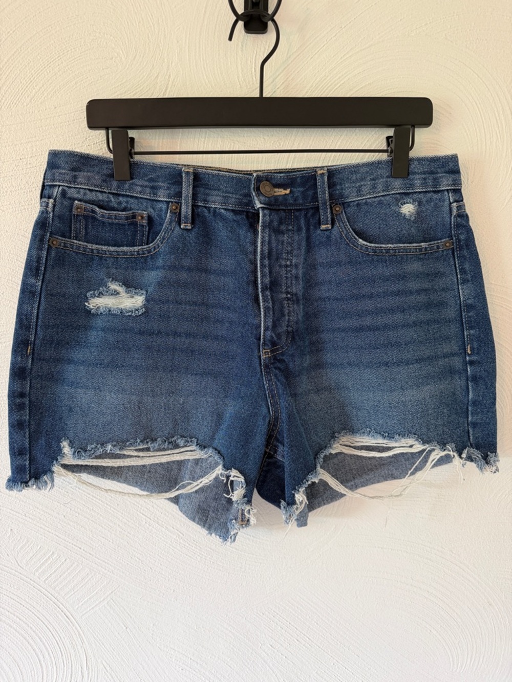 Calvin Klein Classic Distressed Denim Cutoff Shorts.  Size 31.